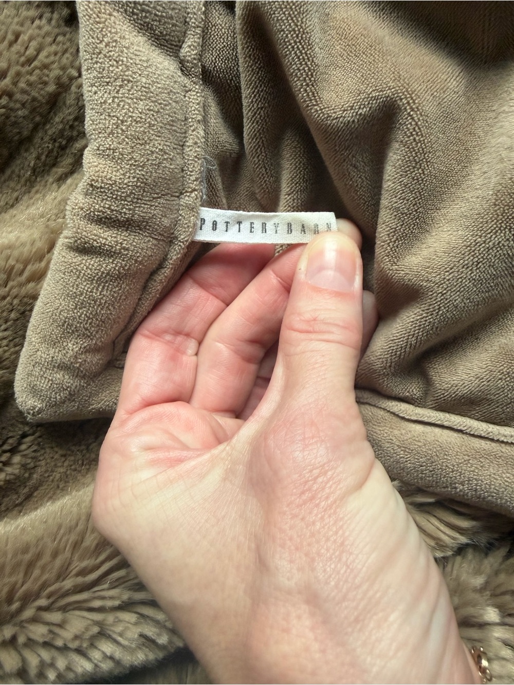 Pottery Barn Ruched Faux Fur Throw in Taupe - Picture 5 of 6
